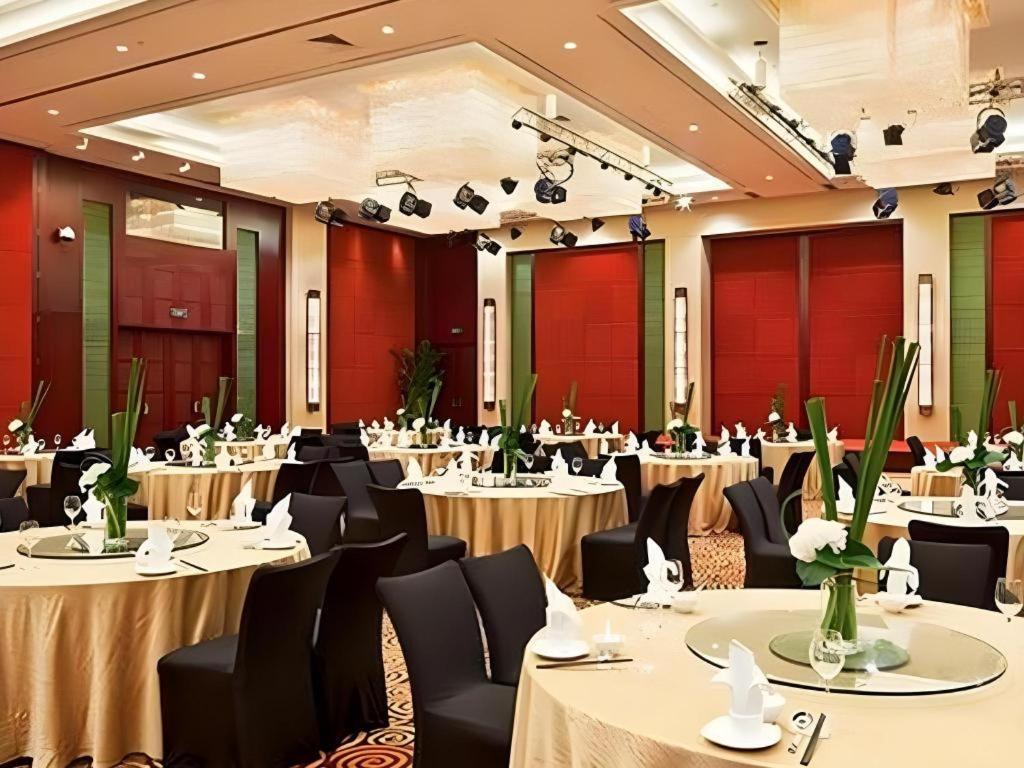 Crowne Plaza Shanghai Pudong By Ihg Extérieur photo