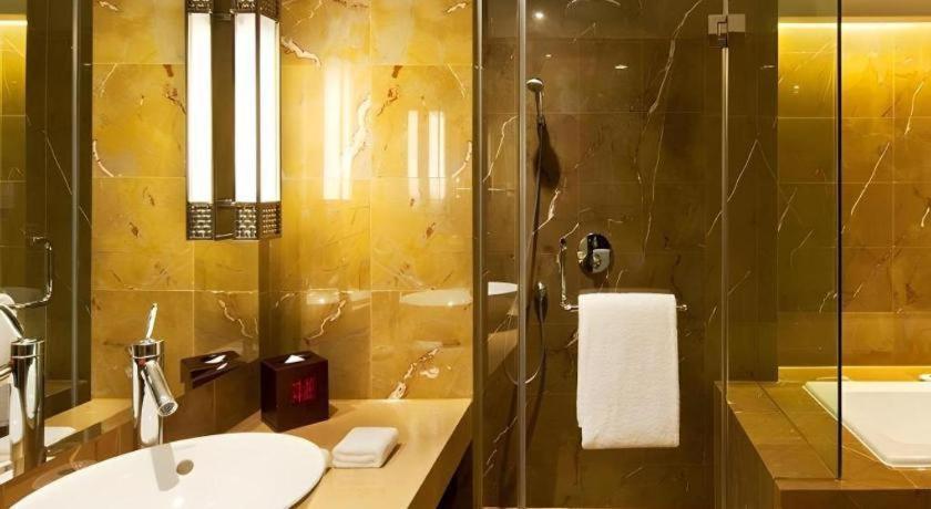 Crowne Plaza Shanghai Pudong By Ihg Extérieur photo